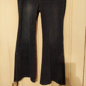 NWT Soft Surroundings Denim Pull On Wide Leg Pants w. Split Hems size M